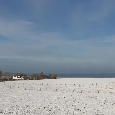 Dat Roote Hus - Traumhaftes Ferienhaus Mit Ostseeblick Vakantiehuis