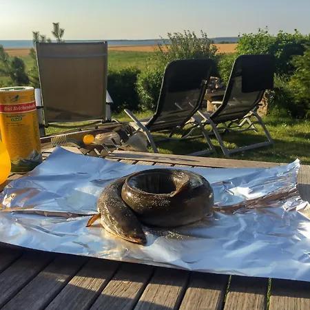 Vakantiehuis Dat Roote Hus - Traumhaftes Ferienhaus Mit Ostseeblick Boiensdorf